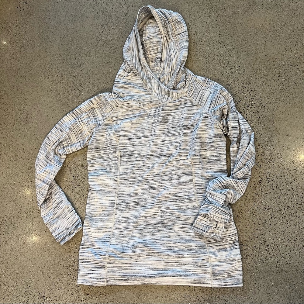 Lululemon long sleeve pullover